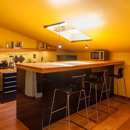 Bairro Alto Modern Two Bedroom Apartment * Lisbon